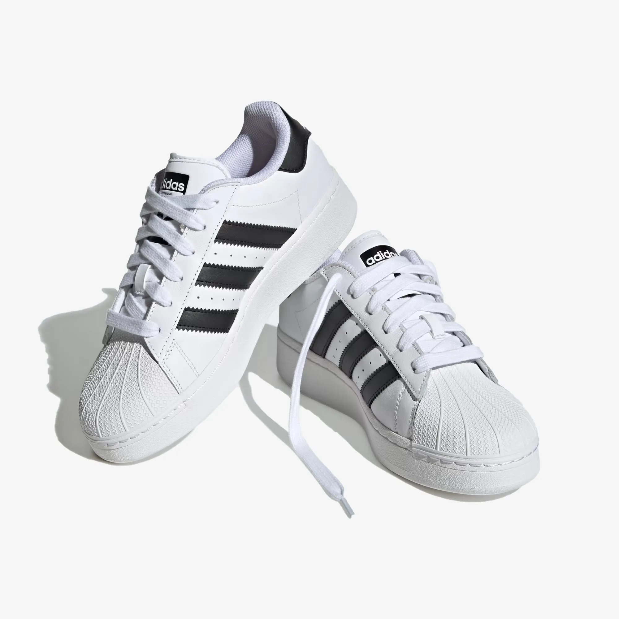 Adidas Originals | SUPERSTAR XLG  { CLOUD WHITE/CORE BLACK/CLOUD WHITE