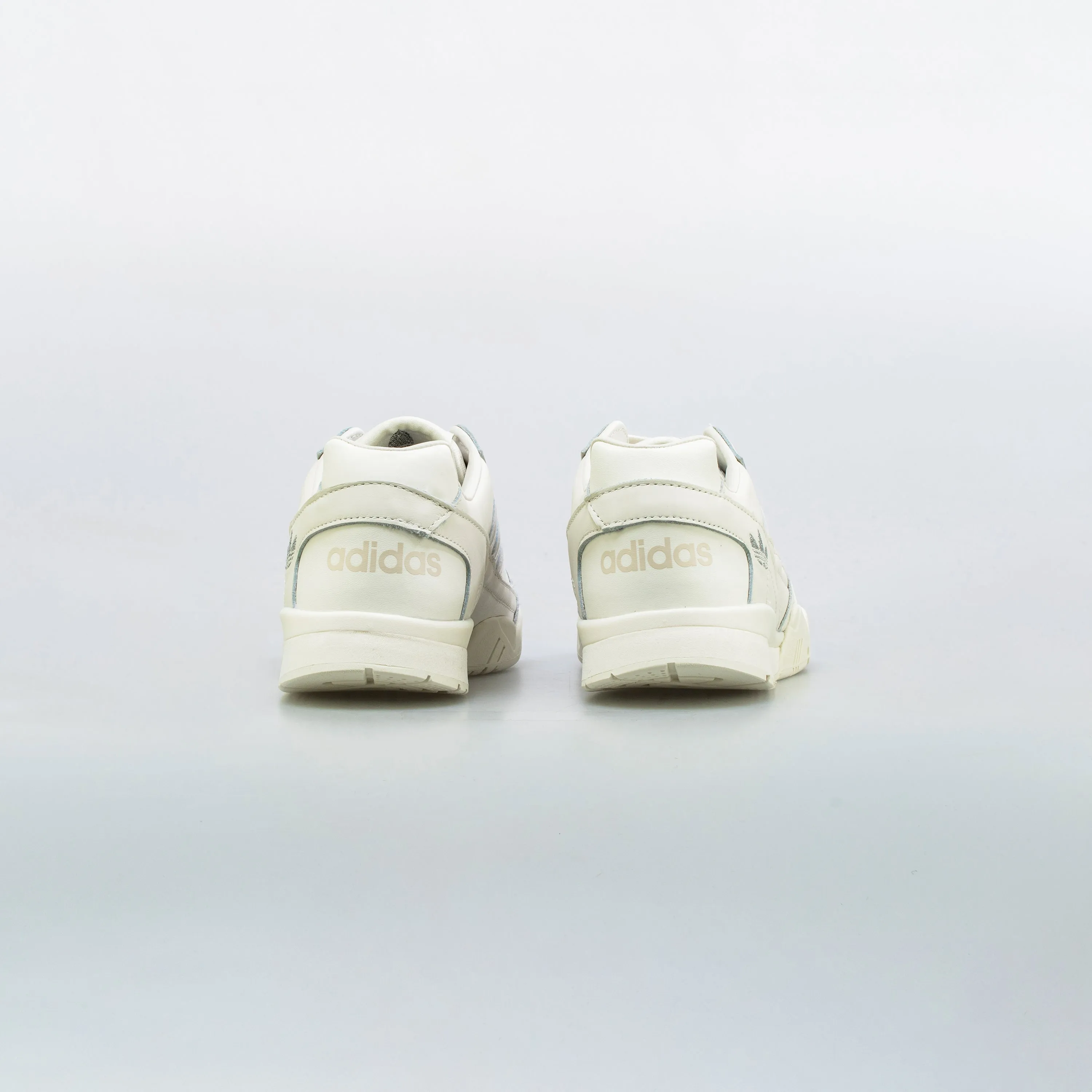 A.R. Trainer Womens Lifestyle Shoe - Bone/Off White