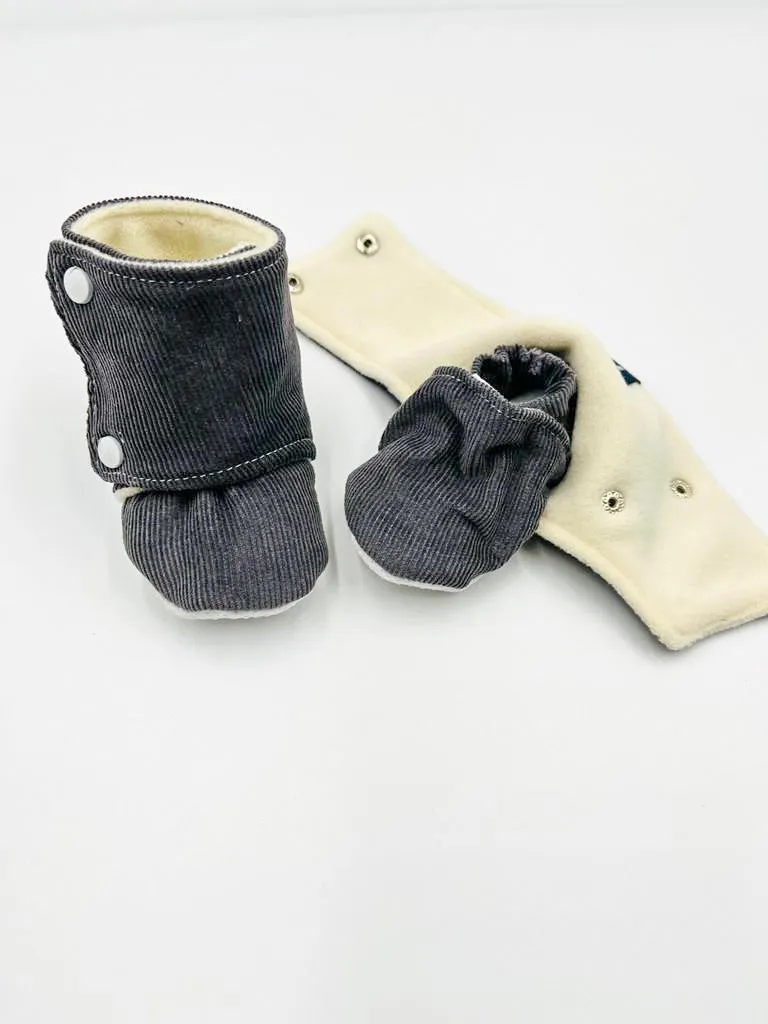 Baby Booties (Grey Corduroy)