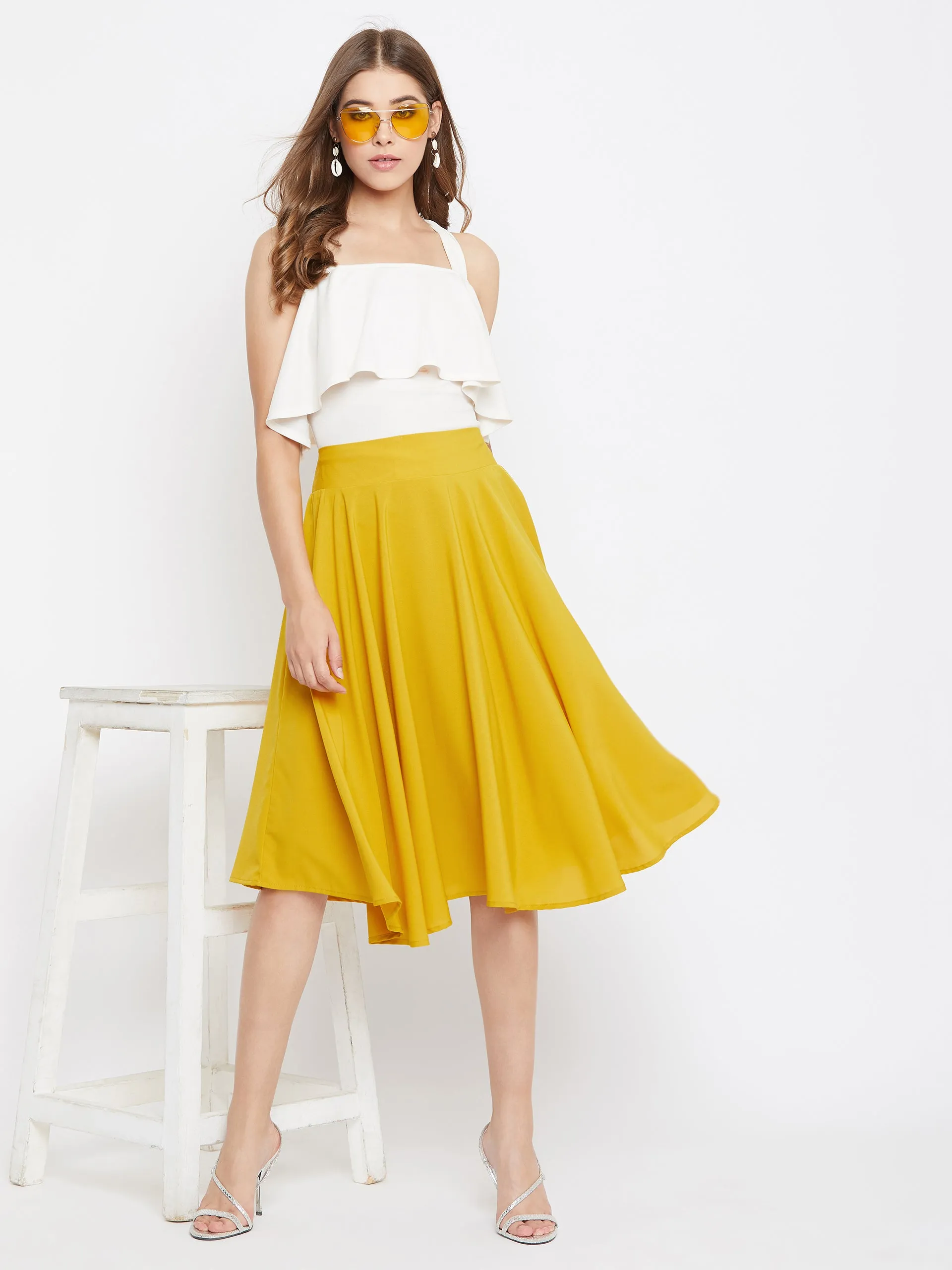 Berrylush Women Solid Yellow High-Rise Flared Midi Skirt