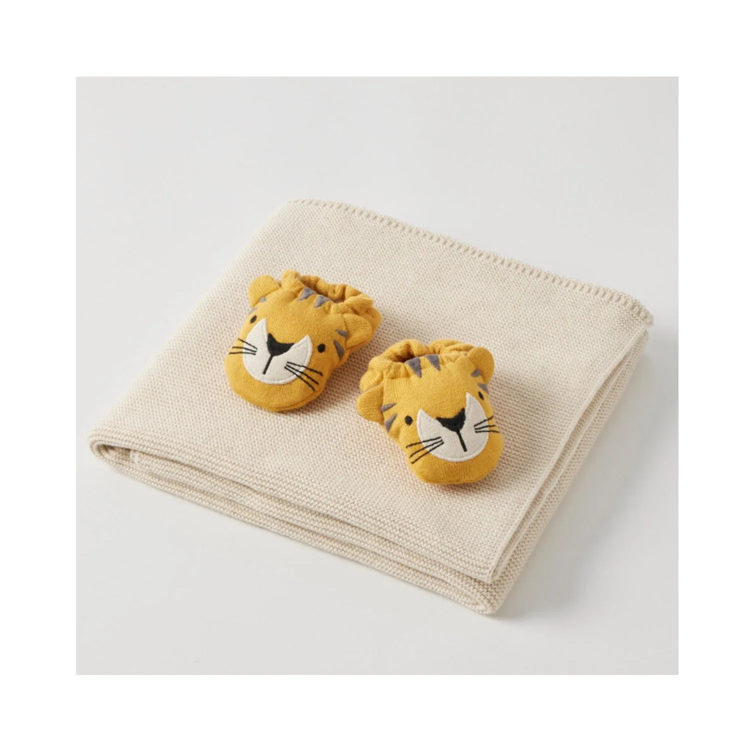 Blanket & Booties Set - Luca Tiger