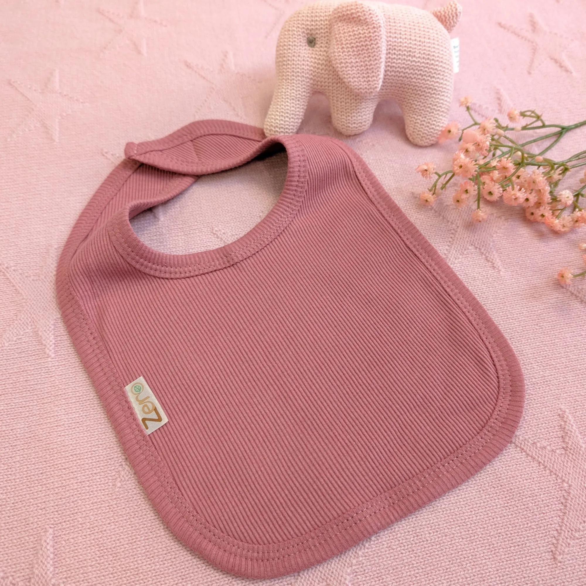 Dusky Pink Baby Girl Gifts Set Eco Friendly Hat & Bib