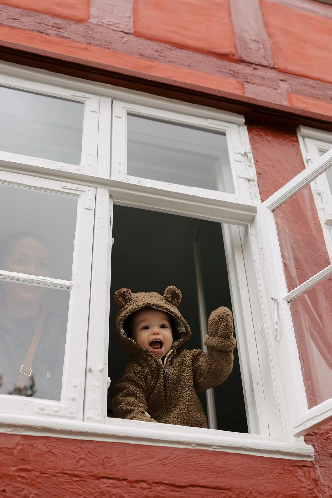 GRIZZ TEDDY BABY MITTENS