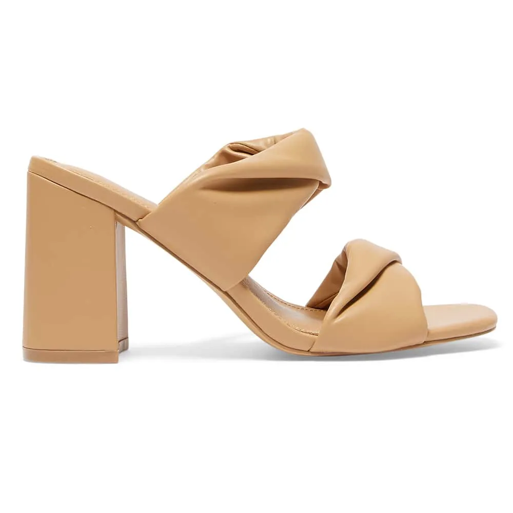 Honor Heel in Camel Smooth