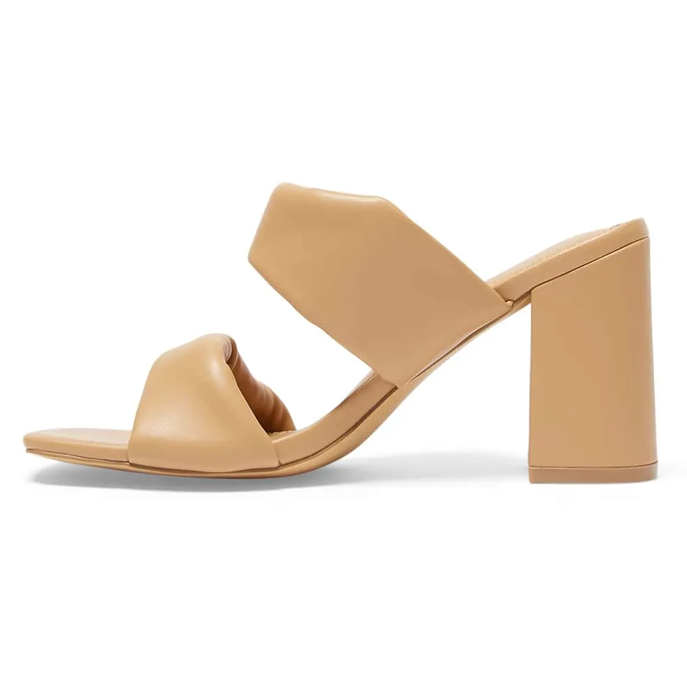 Honor Heel in Camel Smooth