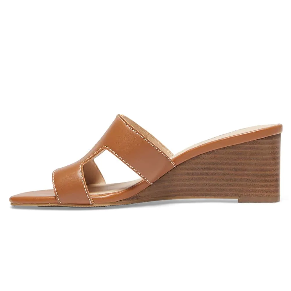 Jemima Wedge in Tan Leather