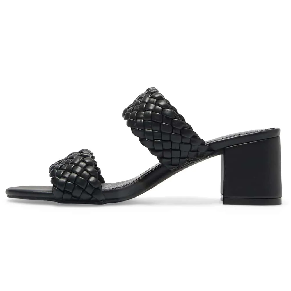 Jessie Heel in Black Smooth