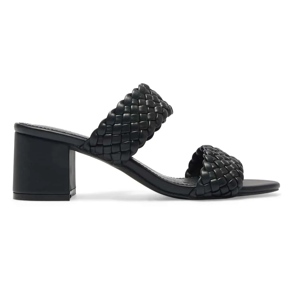 Jessie Heel in Black Smooth