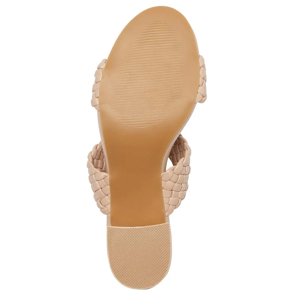 Jessie Heel in Nude Smooth