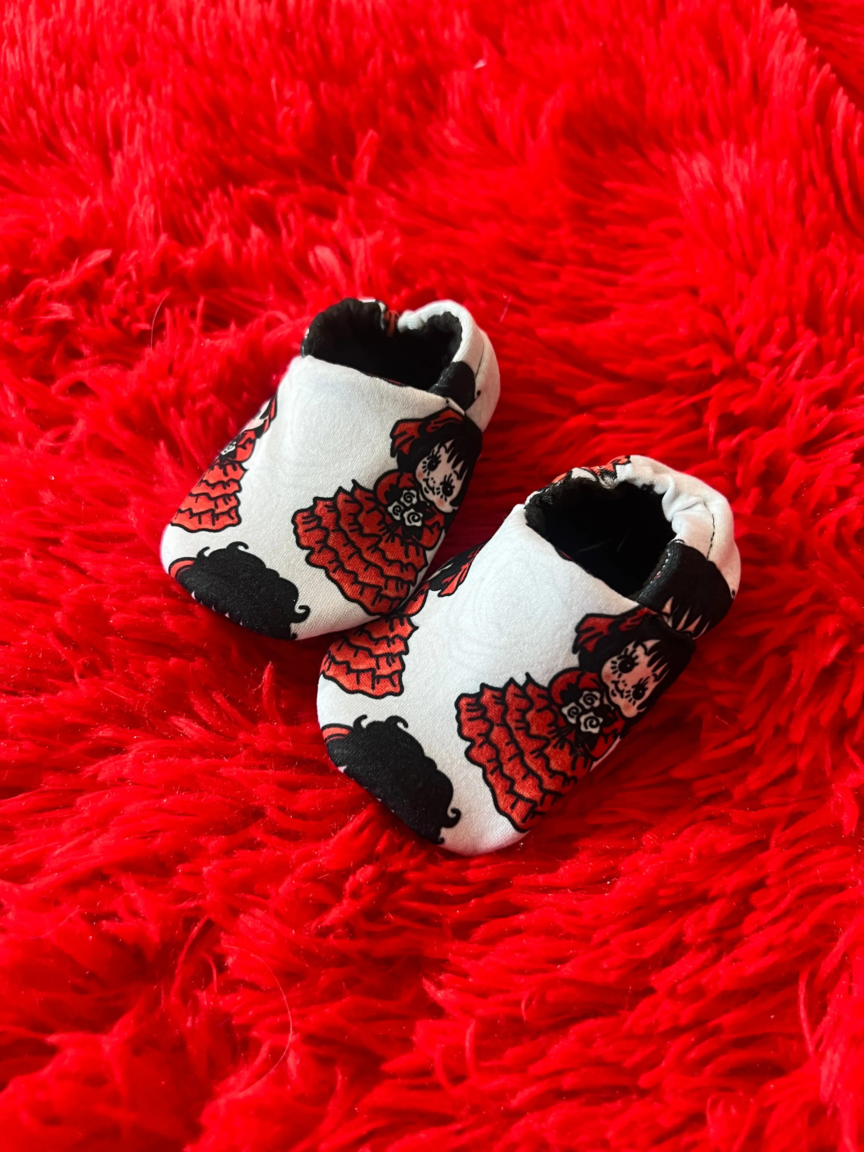 Kewpie Lyd!a Baby Booties