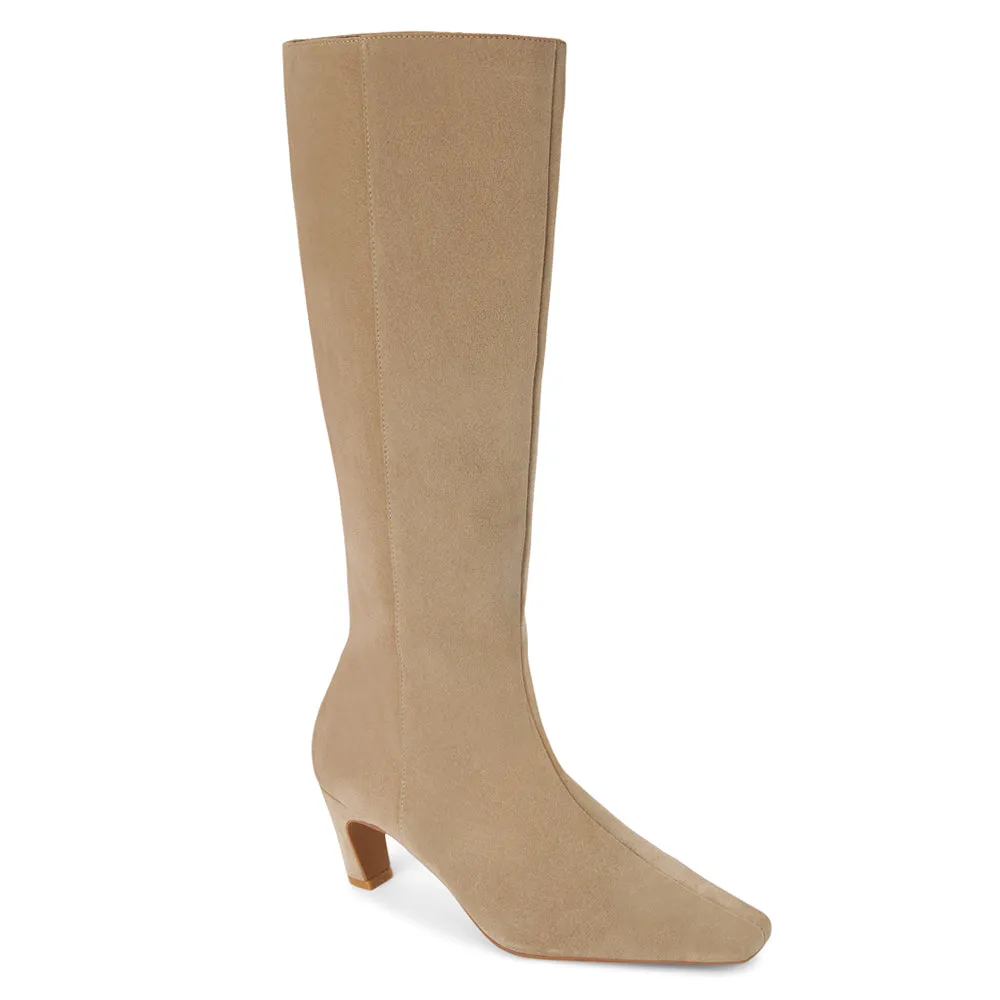 Loft Pointed Toe Zippered Boots