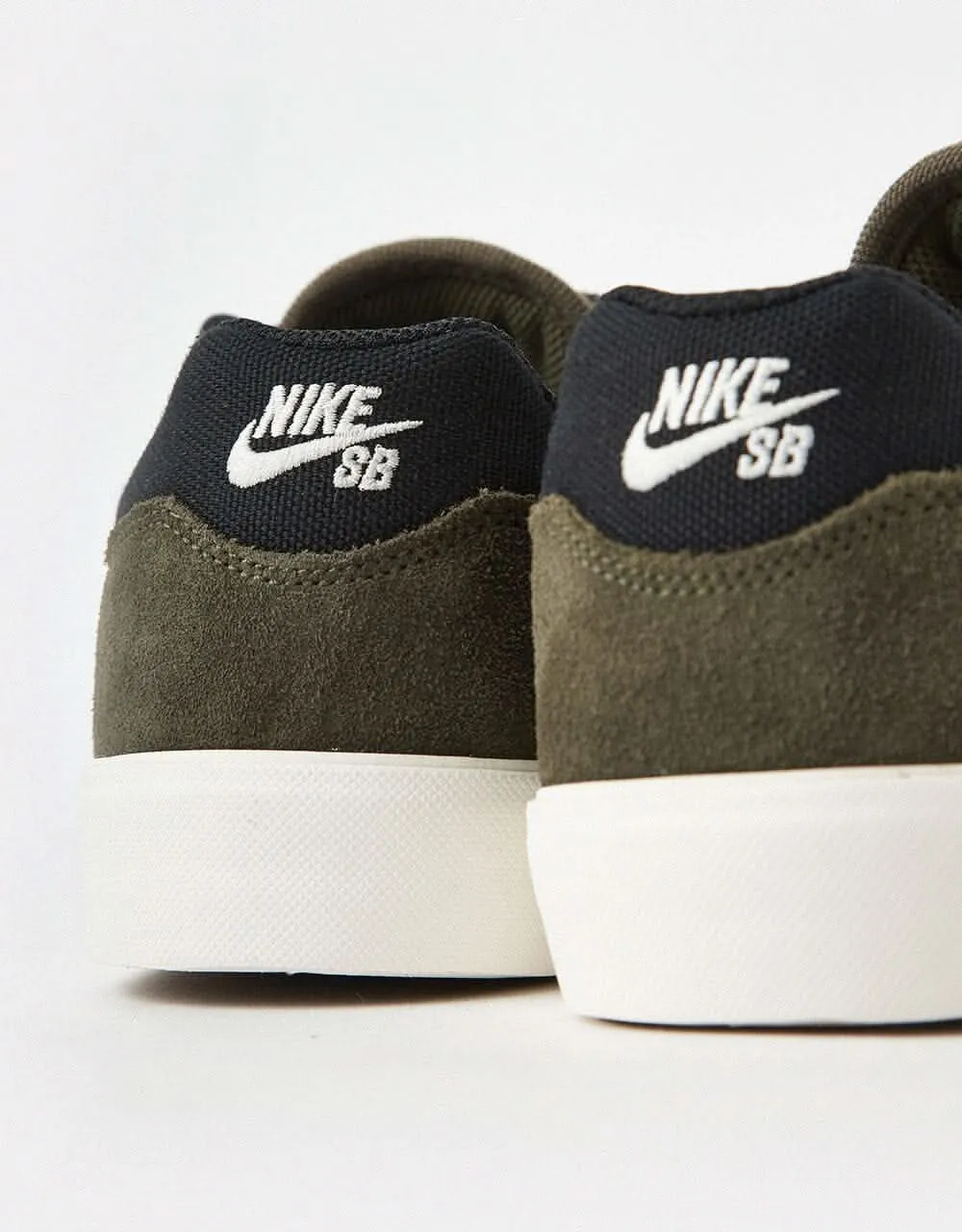 Nike SB Malor Skate Shoes - Medium Olive/Sail-Cargo Khaki-Black-Neutral Olive