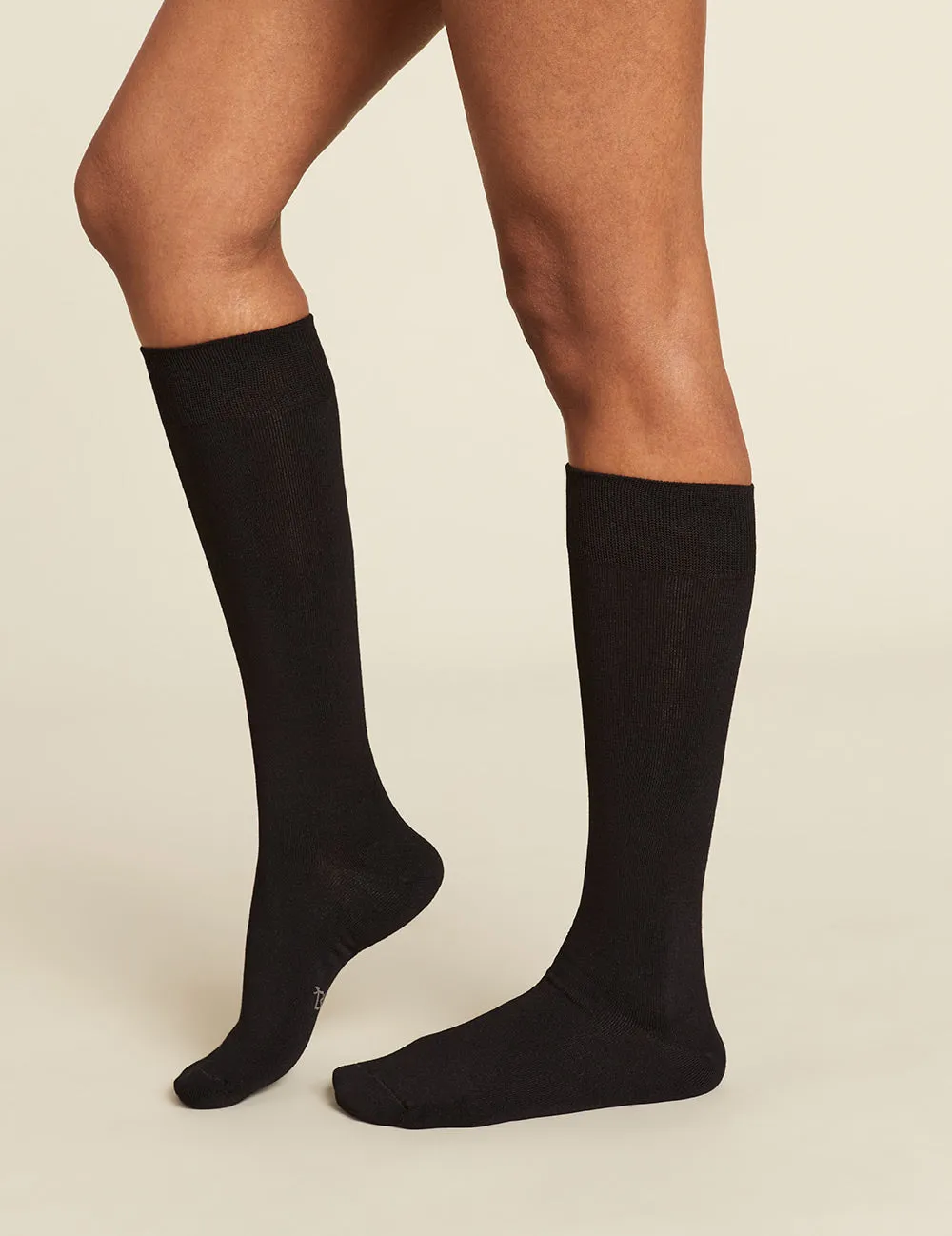 Women's Everyday Knee High Socks - Black